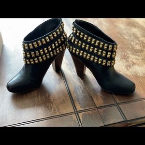 Women's boots